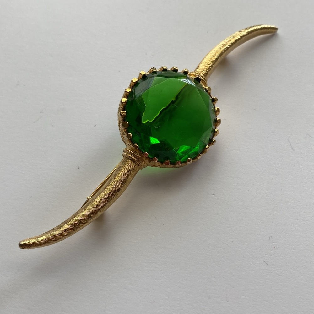 Elegant Green Brooch large emerald green Garnet Gold stunning statement piece
